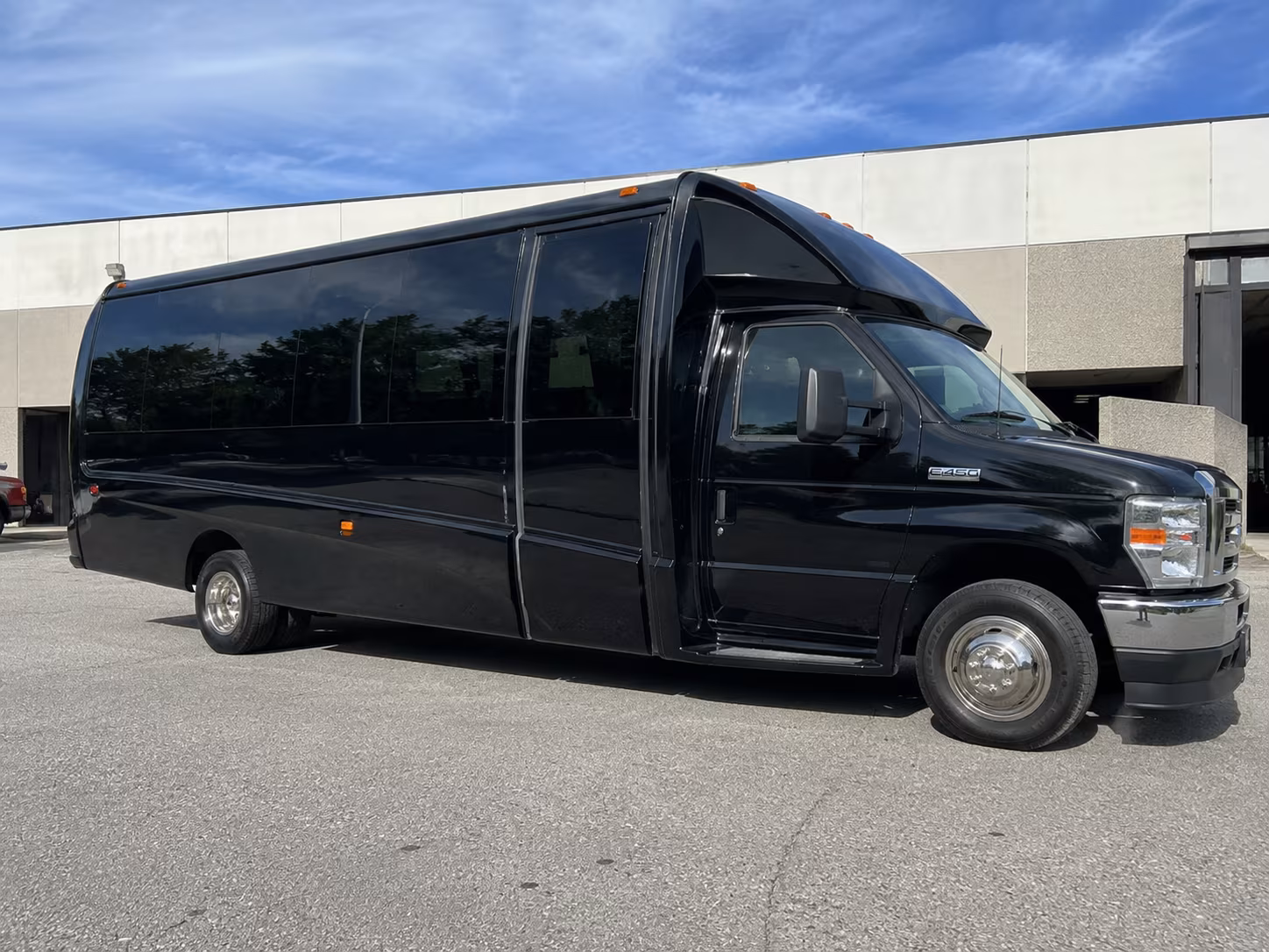 charter buses for portsmouth church retreats and overnight trips