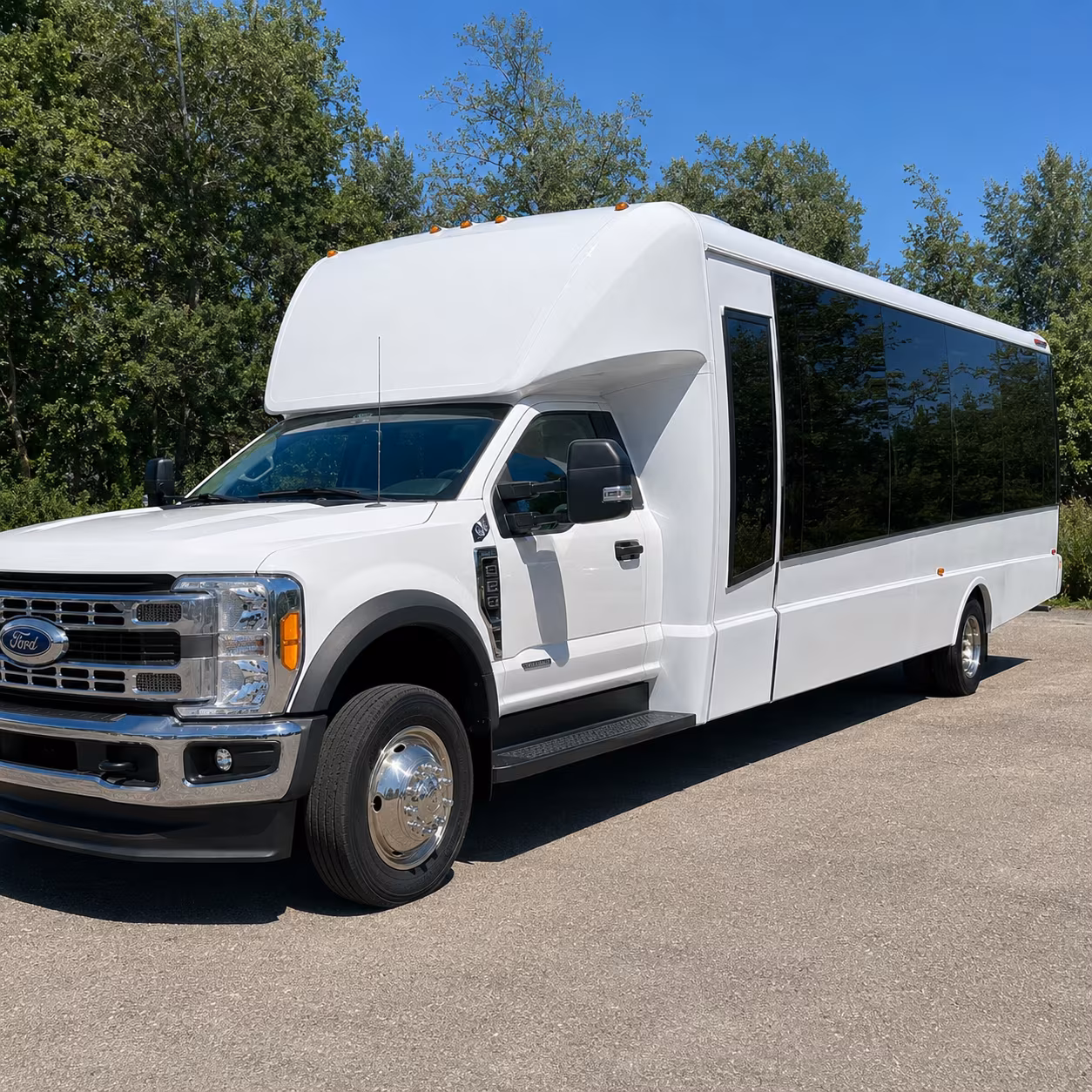 employee shuttle buses for portsmouth naval medical center and shipyard commutes