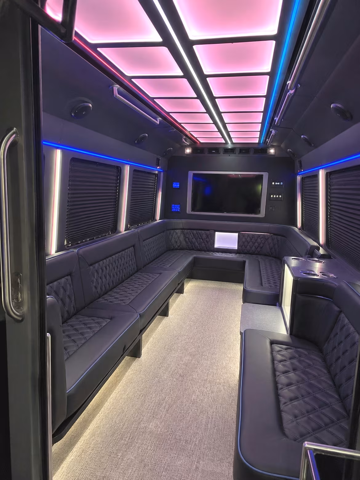 party buses for portsmouth nightlife and celebrations