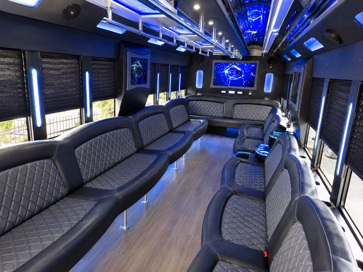 party buses to shows at veterans united home loans amphitheater