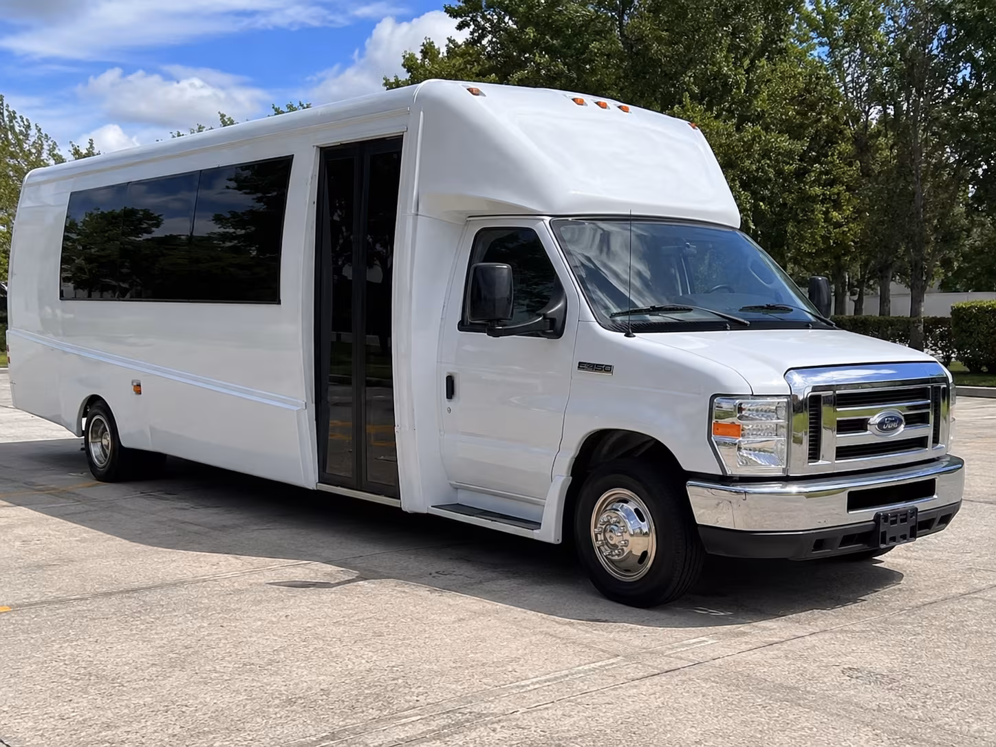 portsmouth night out party bus rental