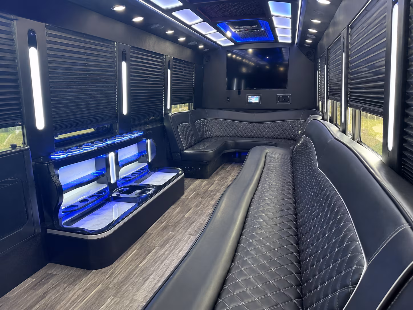 virginia beach oceanfront atlantic avenue party bus rental