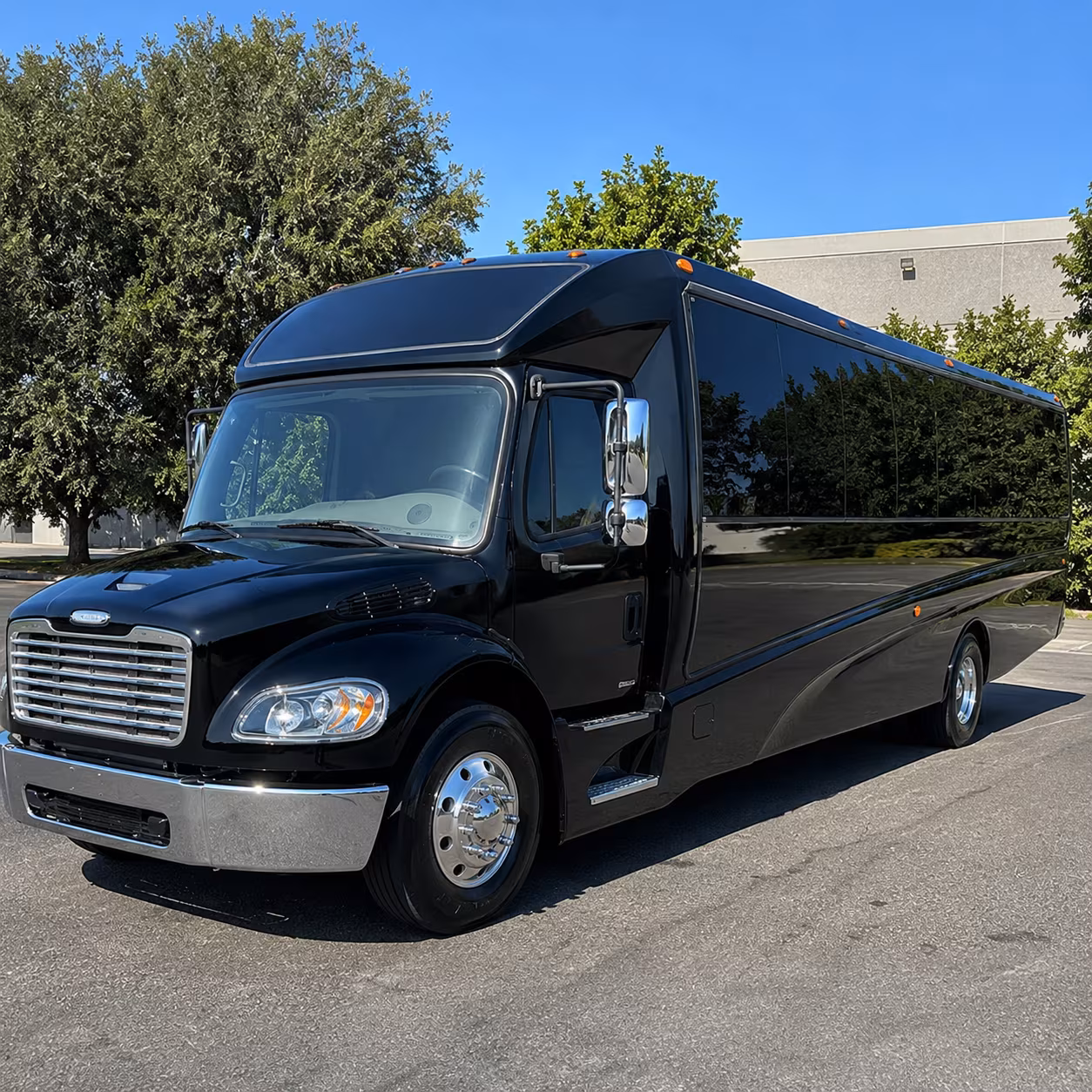 weekly worship shuttle buses for portsmouth congregations